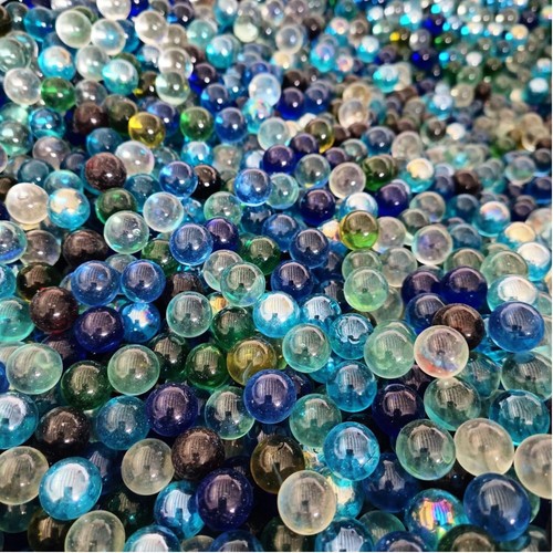 Bunte glasmurmeln murmeln - glasmurmeln, glas